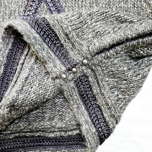 🦃 BCBGirls Gray Thick Sweater Poncho Shaw Turtle Neck Medium Winter Warm Cozy - Picture 6 of 12